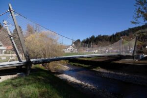 Innovative Use of Stainless Steel Wire Rope in Bridge Design / Tensile Design & Construct